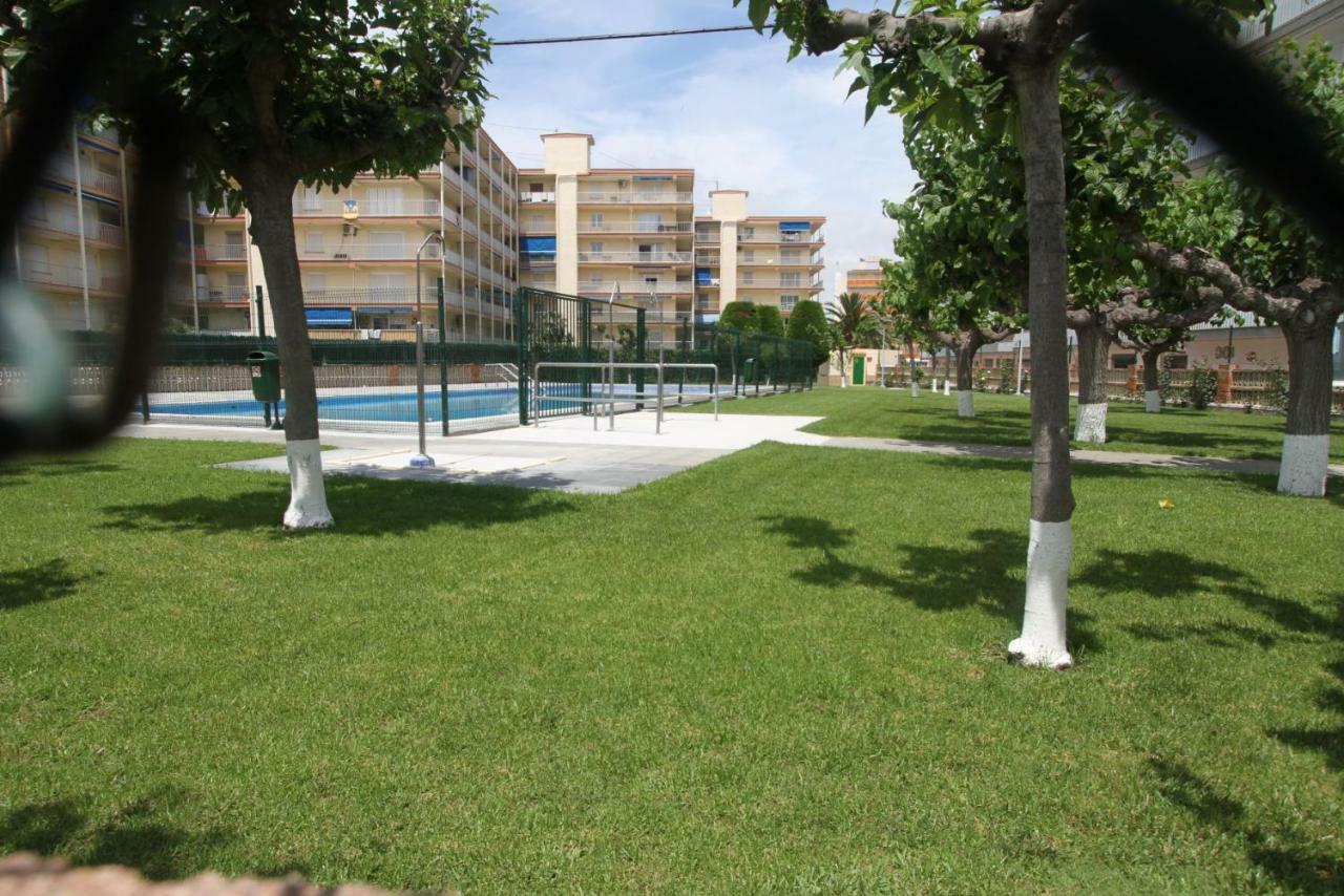Carrer De Victoria Dels Angels, 11 Apartment La Pineda Exterior foto