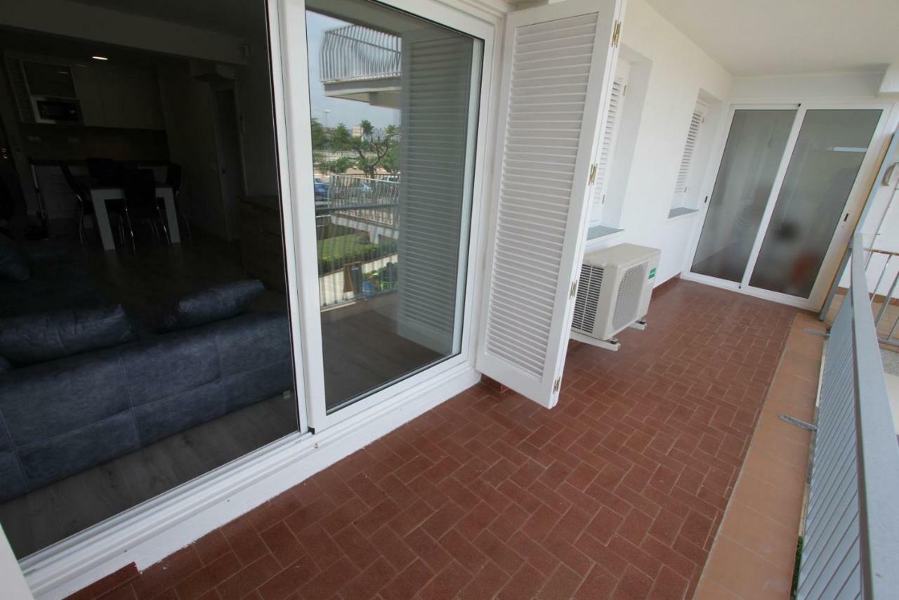 Carrer De Victoria Dels Angels, 11 Apartment La Pineda Exterior foto